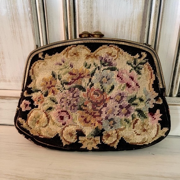 VINTAGE, NEEDLEPOINT HANDBAG. BLACK BACKGROUND WITH GORGEOUS DISPLAY OF FLOWERS. - Picture 2 of 5